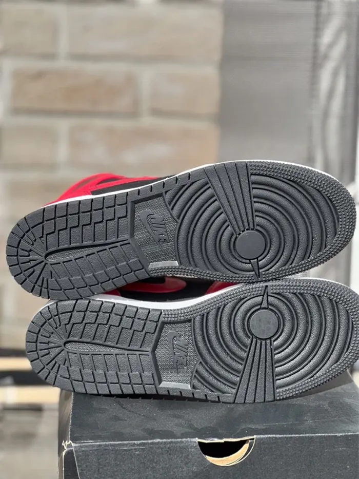 Nike air jordan 1 mid bred 40 neuve - photo numéro 8