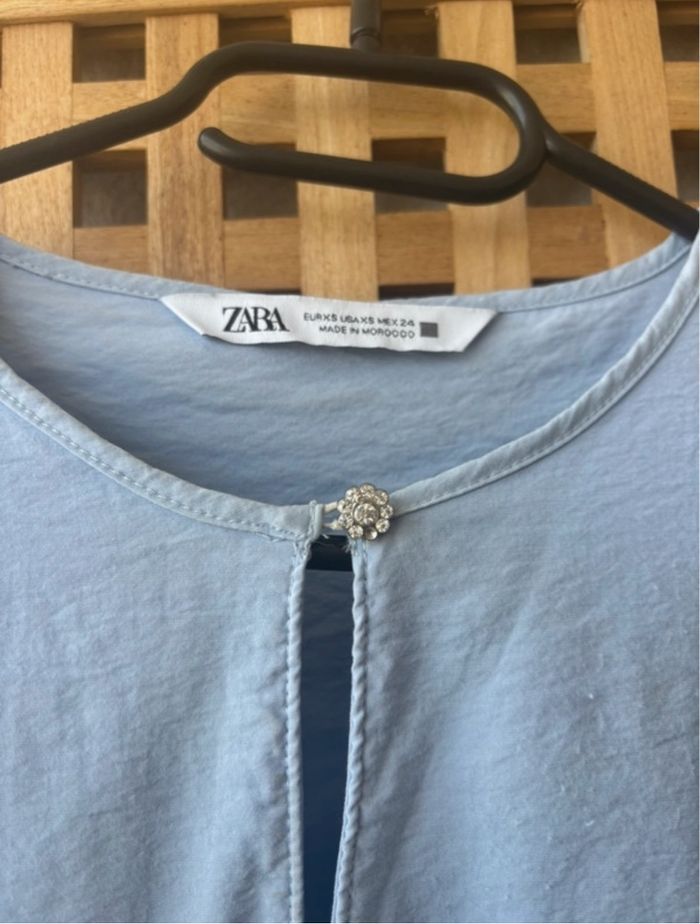 Robe fluide bleu ciel marque Zara taille XS - photo numéro 3