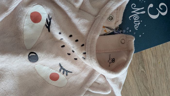 2 pyjamas velours - photo numéro 4