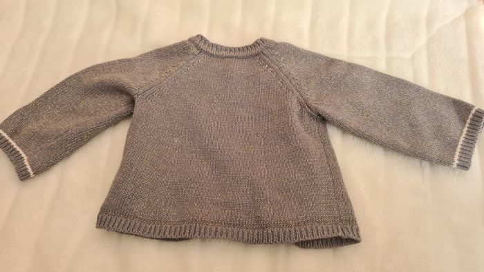 Gilet 3 mois tbe - photo numéro 2