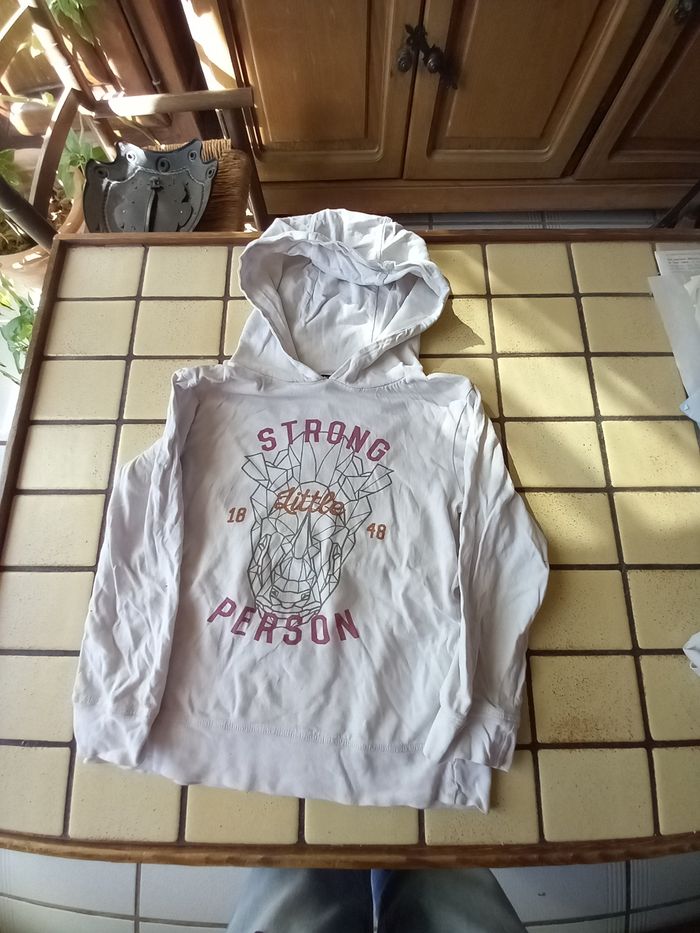 Lot de sous pull à capuche 6 ans - photo numéro 3