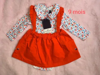 Ensemble robe + body neuf  9 mois
