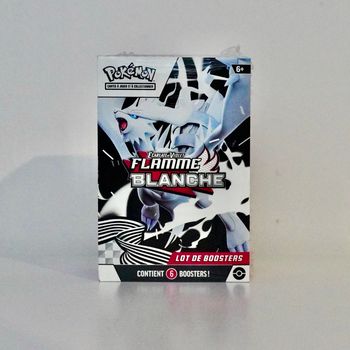 Pokémon - Bundle EV10.5 Flamme Blanche FR Neuf et Scellé