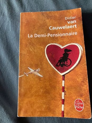 Van cauwelaert : la demi pensionnaire