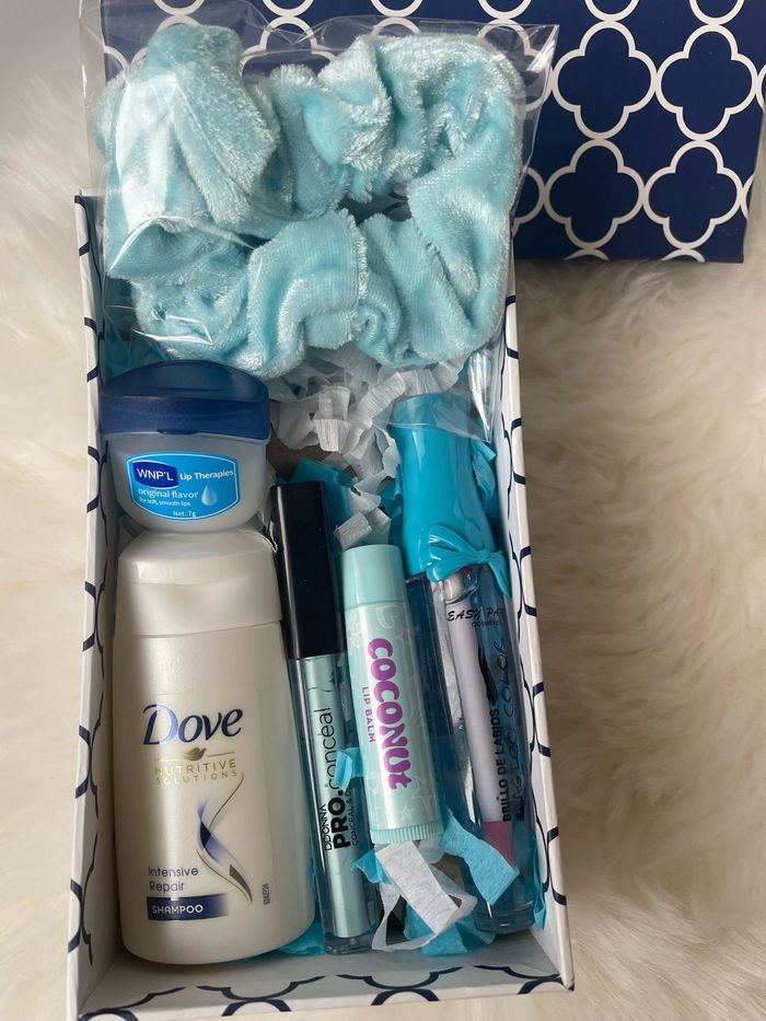 Boîte cadeau bleu turquoise
