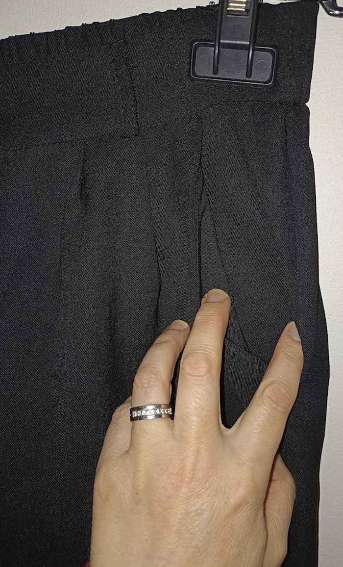 Pantalon Noir Classique et Confortable - photo numéro 4
