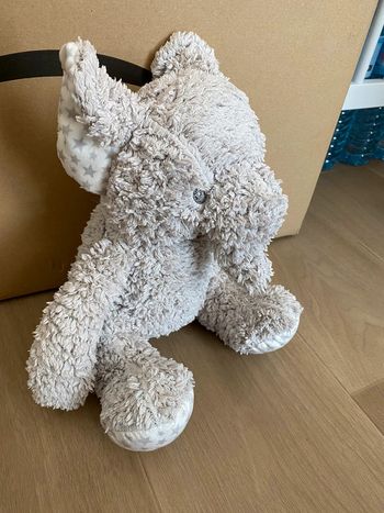 Peluche éléphant