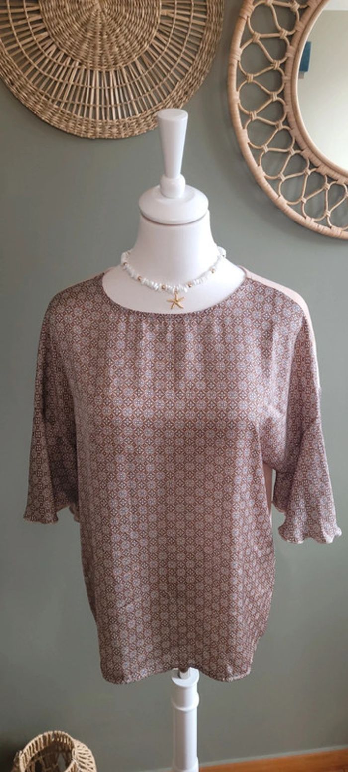 Jolie blouse légère Taille XL Parfait état - photo numéro 2