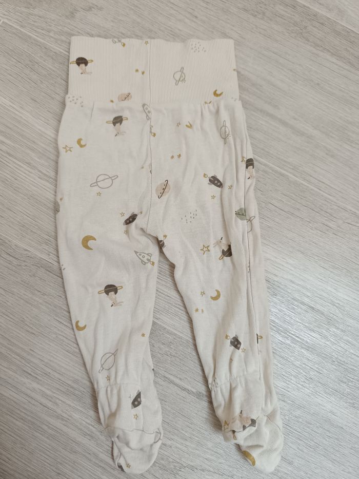 Legging avec pieds fermés 6 mois - photo numéro 4