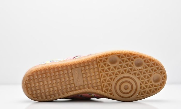 Baskets Adidas WB Samba T37 1/3 - neuves - photo numéro 3