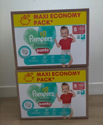 Lot couches Pampers harmonie pants taille 5