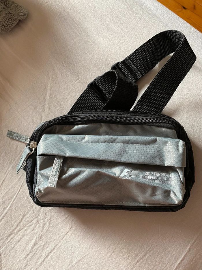 Sac banane formule 1 Singapour