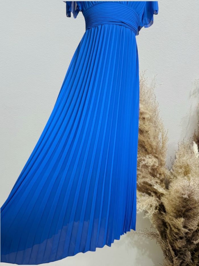 Superbe robe longue plissée femme TU 36/40 bleu roi - photo numéro 2