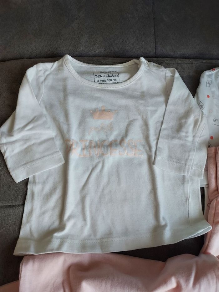 Lot vêtements fille 3 mois - photo numéro 8