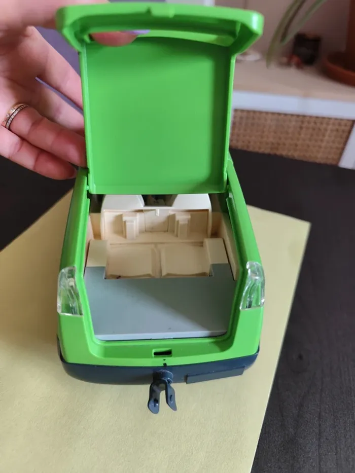 voiture verte Playmobil - photo numéro 3
