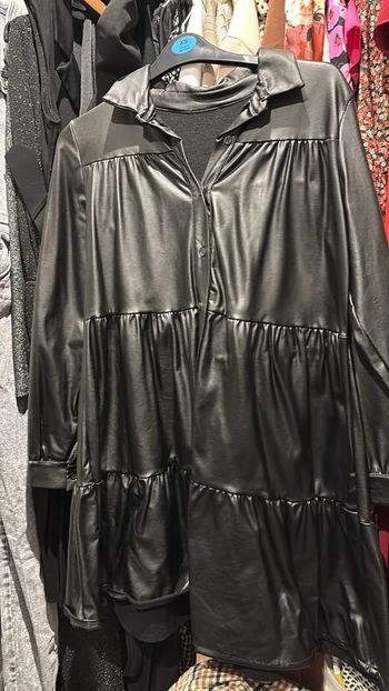 Robe casual similicuir