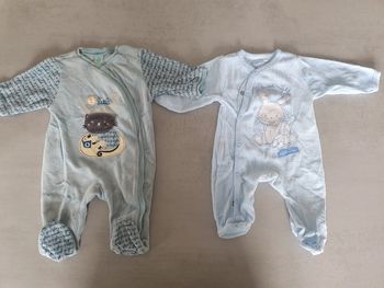 Lot 2 pyjamas