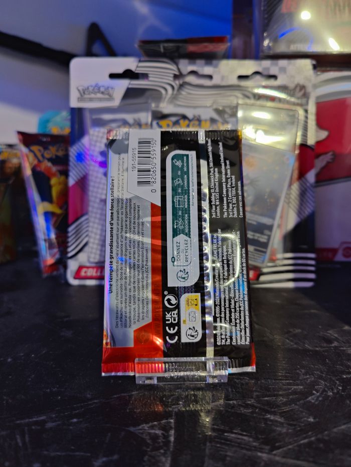 Booster Pokémon Étincelle Déferlante scellé neuf - photo numéro 2