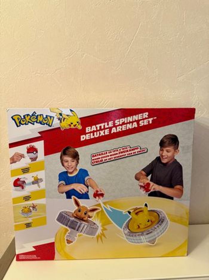 Pokémon Arène 4 toupis et lanceurs Pokéball - photo numéro 2