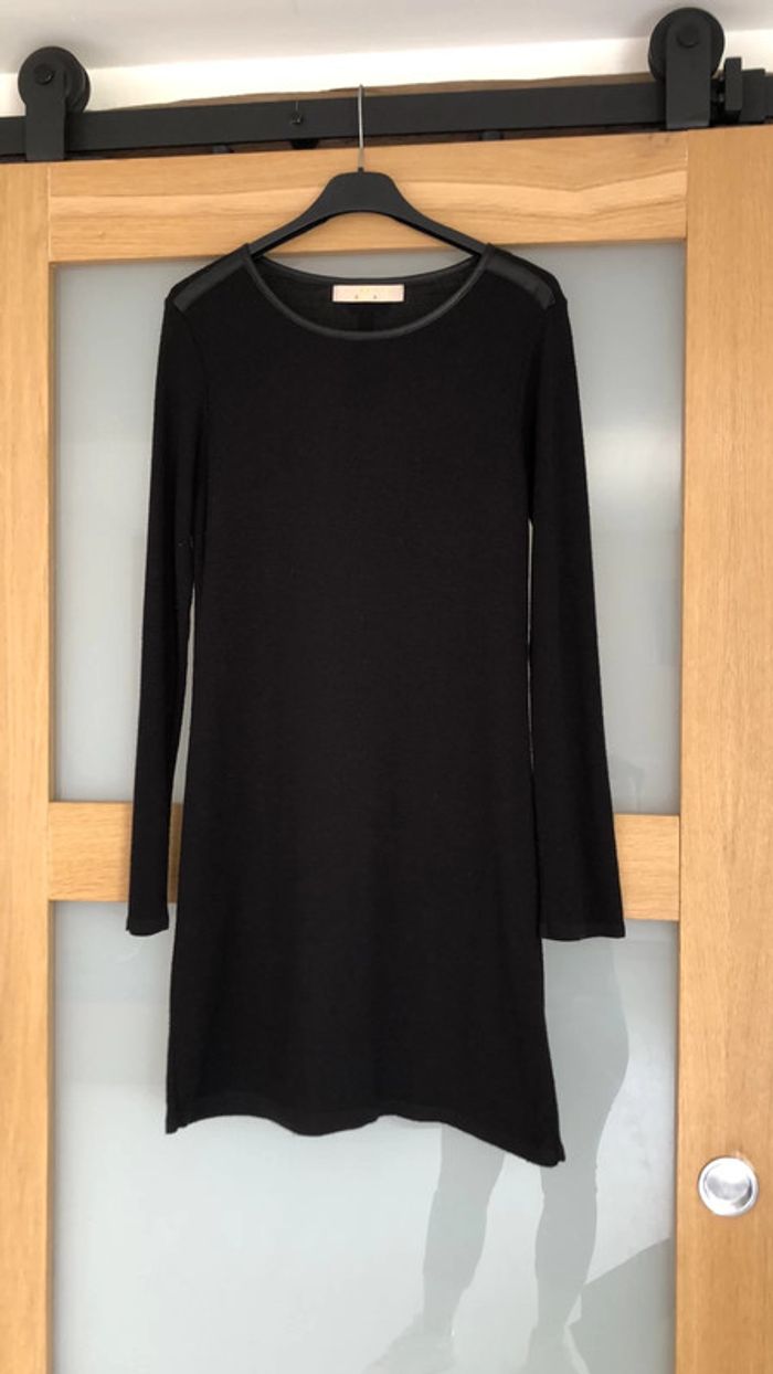 Robe noire