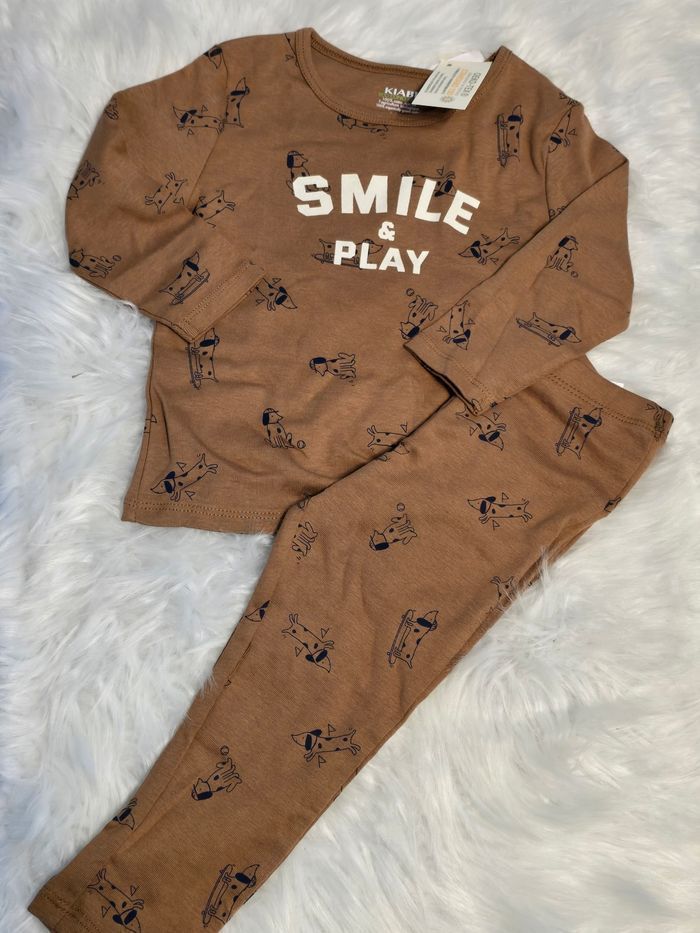 NEUFS (non portés)🏷🏷🤩😍💙SUPERBES  bodies ml et pyjama 18 mois garçon 🤩😍💙 - photo numéro 6