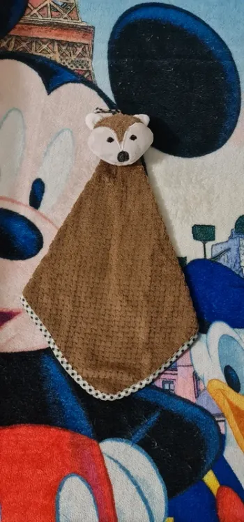 Doudou renard marron