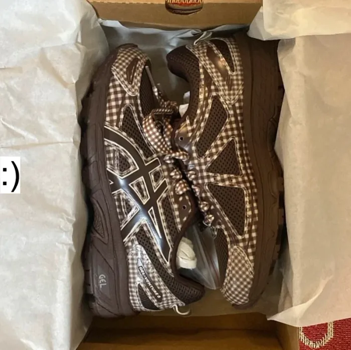 ASICS Story MFG. x Gel-Venture 6 - photo numéro 2