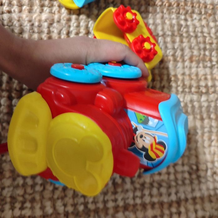 Disney baby activity train - photo numéro 3