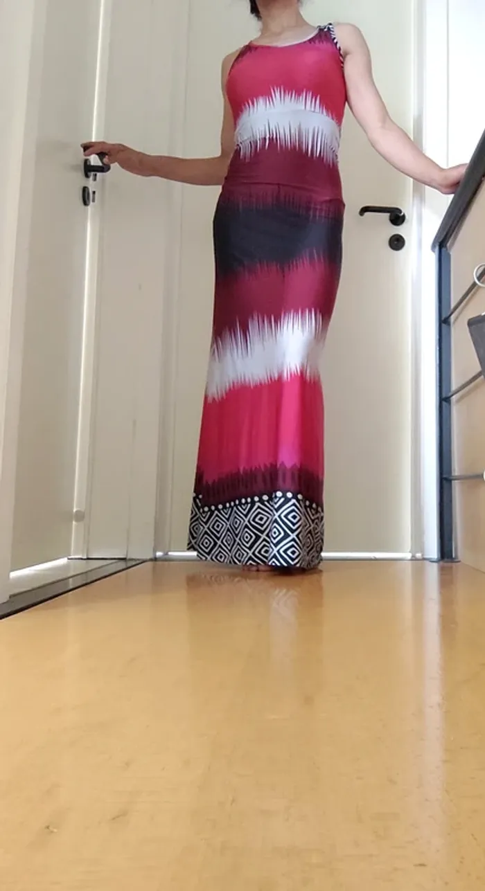 Belle robe longue d'été colorée Smash style tribal - photo numéro 2