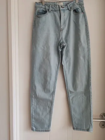 Jeans mom