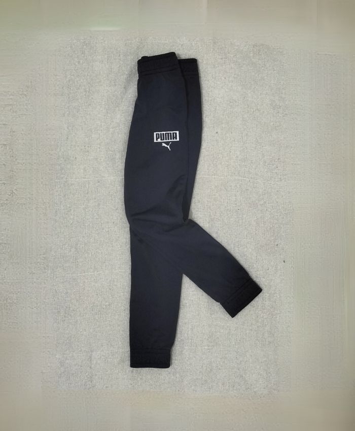 Bas de jogging puma taille 9/10 ans