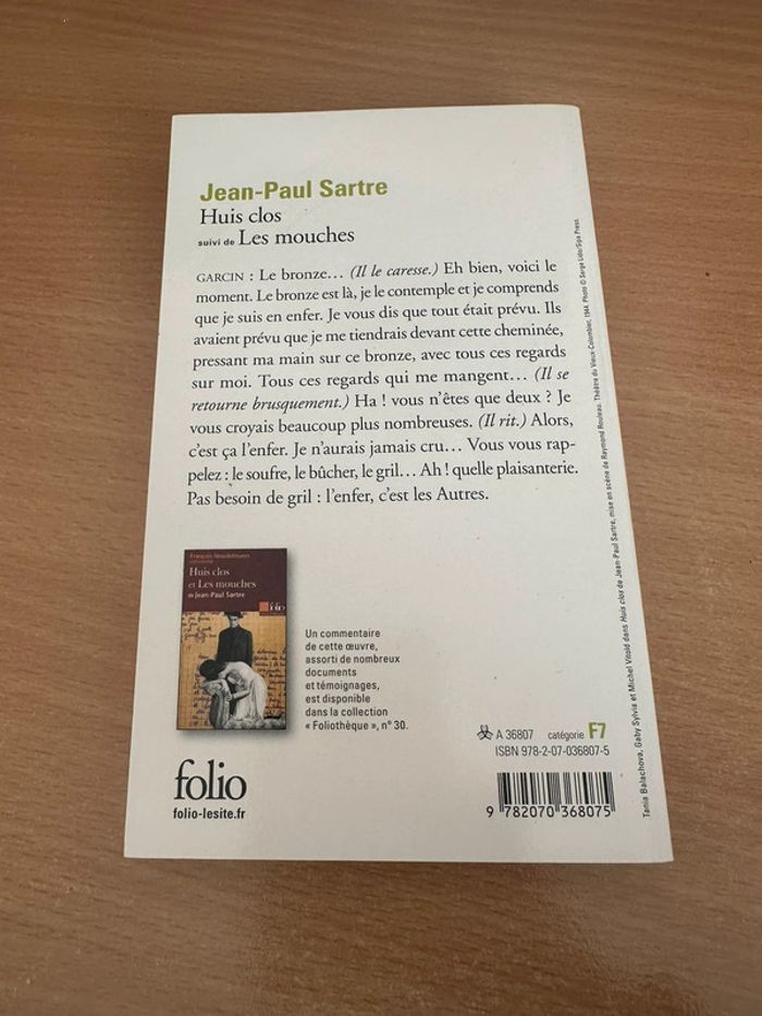 Livre Huis clos Jean Paul Sartre - photo numéro 2