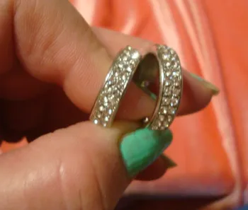 paire de belles Boucles d'Oreilles