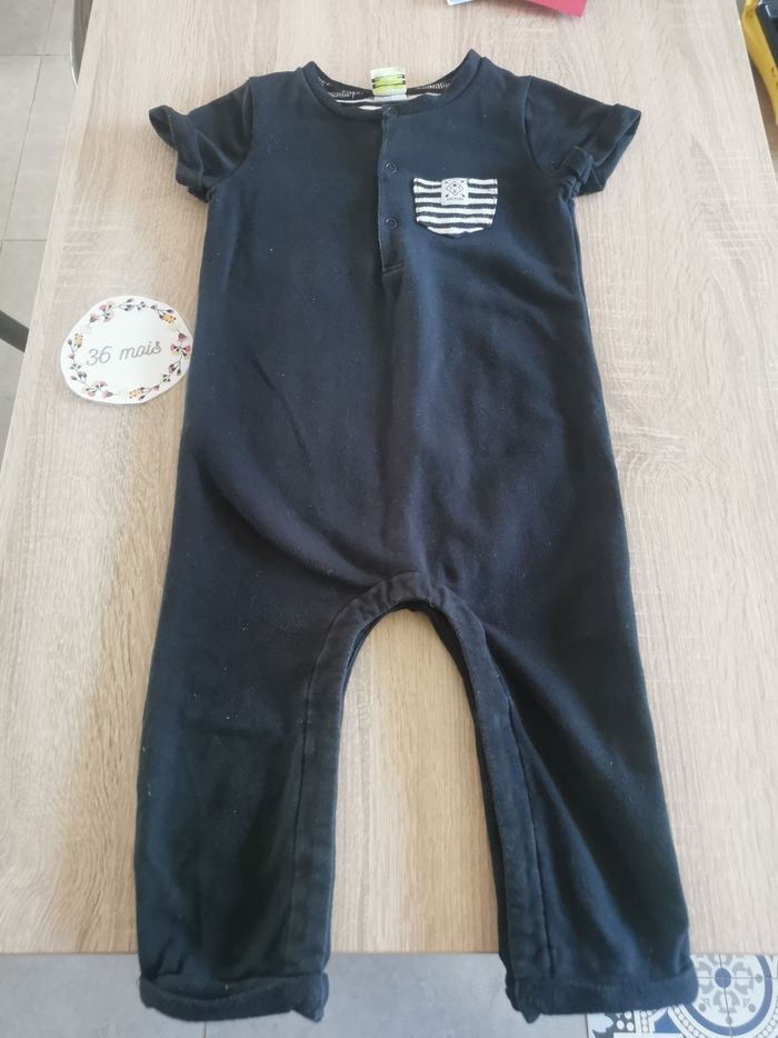 Combinaison noire bébé garçon 36mois tape à l'œil tbe