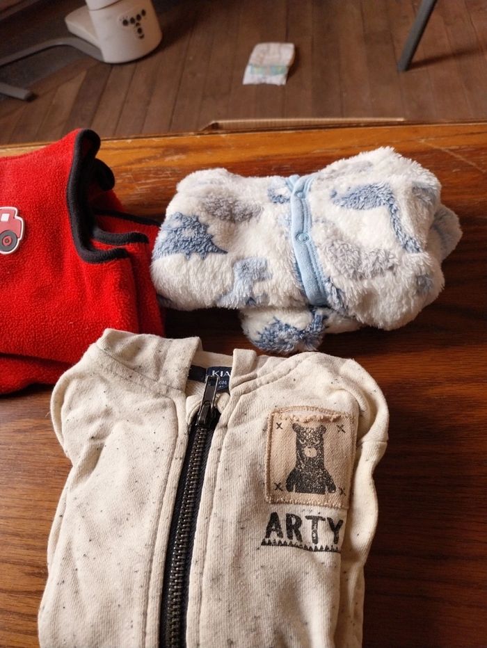 Veste bébé - photo numéro 3