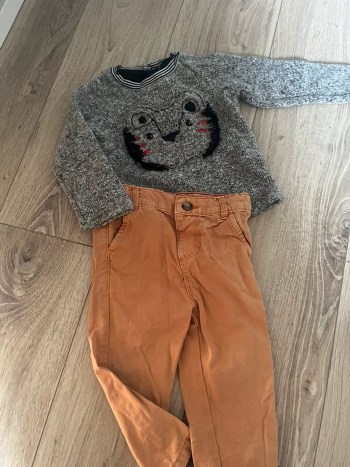 Ensemble pull et pantalon 18 mois
