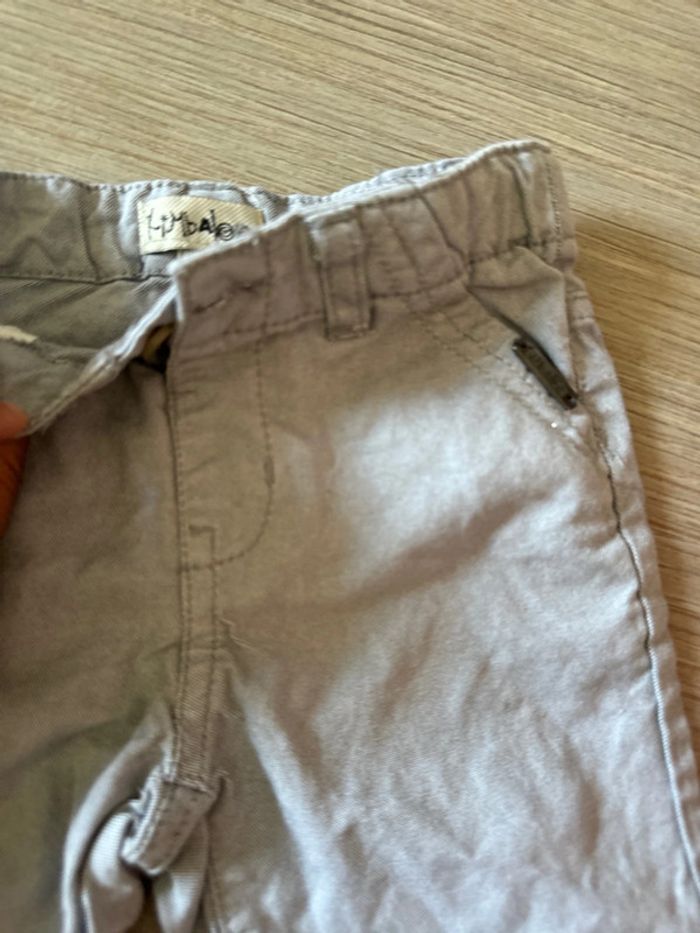 Bermuda bleu gris très bon état 12 mois - photo numéro 3