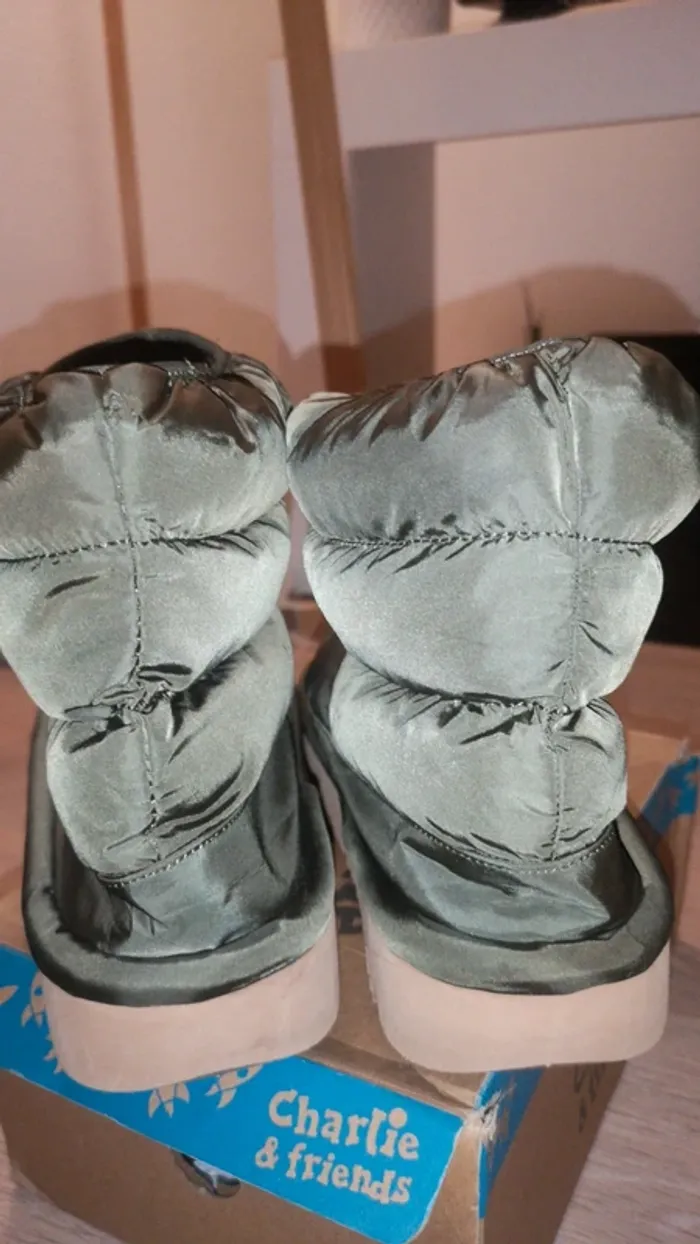 Bottine kaki imperméable neuf taille 38 - photo numéro 2