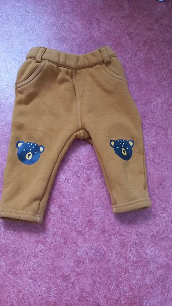 Pantalon avec velours à l'intérieur  6 mois