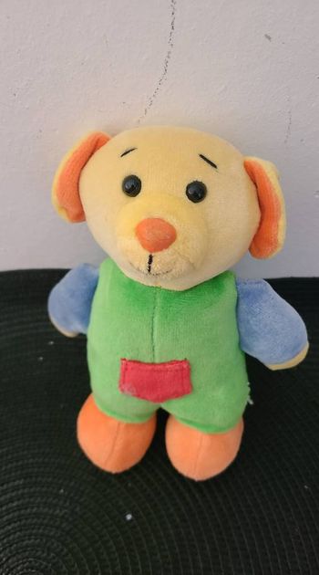 Peluche Chien  vert bleu orange rouge  Toys'r'us