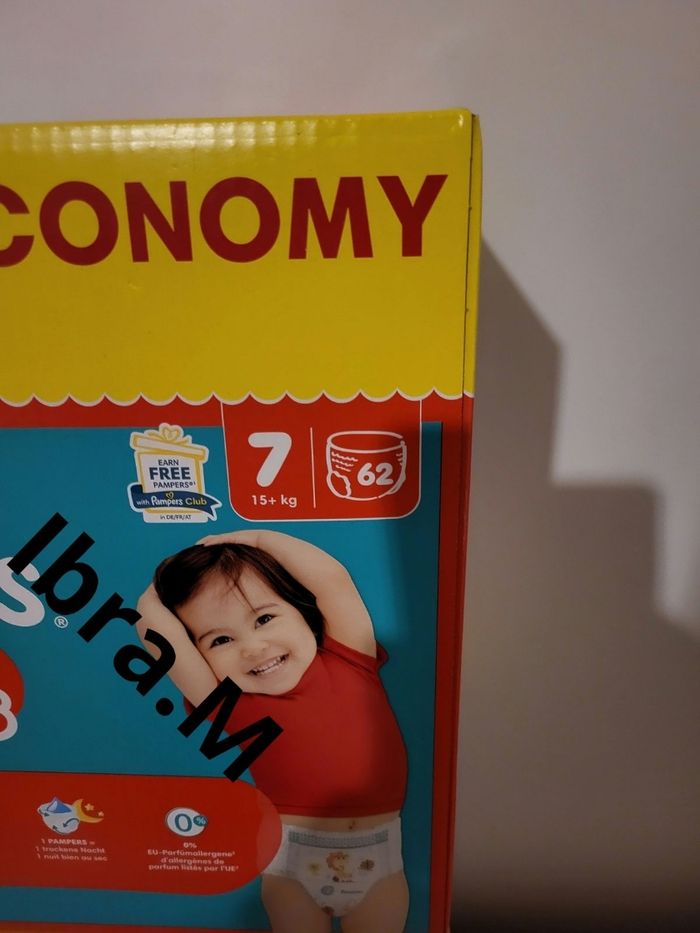 Couches pampers pants taille 7 - photo numéro 2