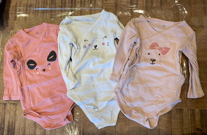 Lot 7 bodies manches longues - 6/12 mois - photo numéro 2