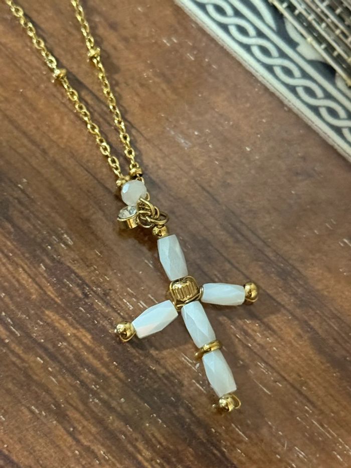 Collier réglable acier inoxydable or croix xl perles nacrés - photo numéro 6