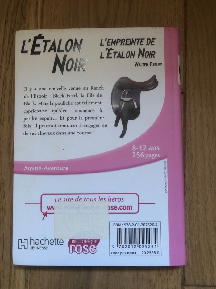 L’empreinte de l’étalon noir - Les classiques de la rose - photo numéro 2