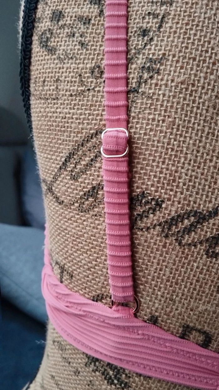 Haut de maillot de bain rose taille 90c - photo numéro 8