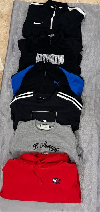 Lots de pull et de veste ( 7 articles )