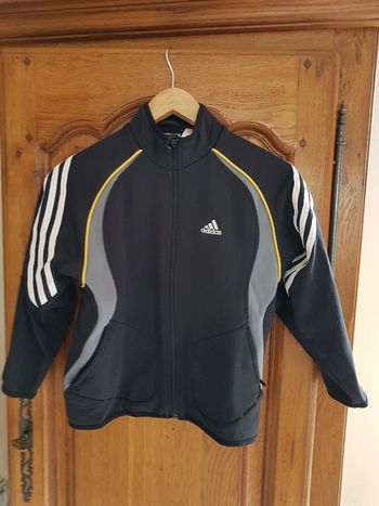 Sweat zippé Adidas 8 ans