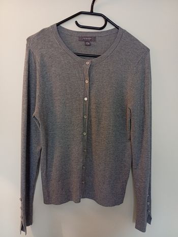 cardigan ou gilet neuf taille 38/40 - gris foncé