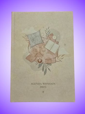 Agenda Womoon Année 2023 – Neuf