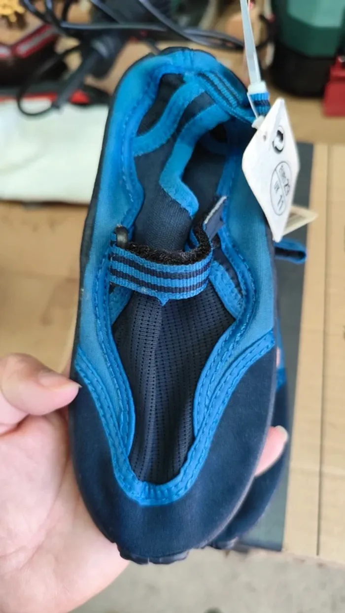 Chaussures de bain - photo numéro 5